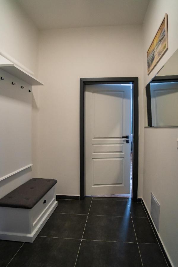 Top Class Apartments In Carlsbad Bulharska Street 卡罗维发利 外观 照片