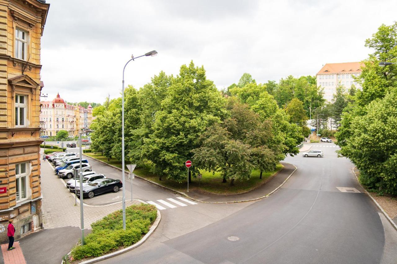 Top Class Apartments In Carlsbad Bulharska Street 卡罗维发利 外观 照片