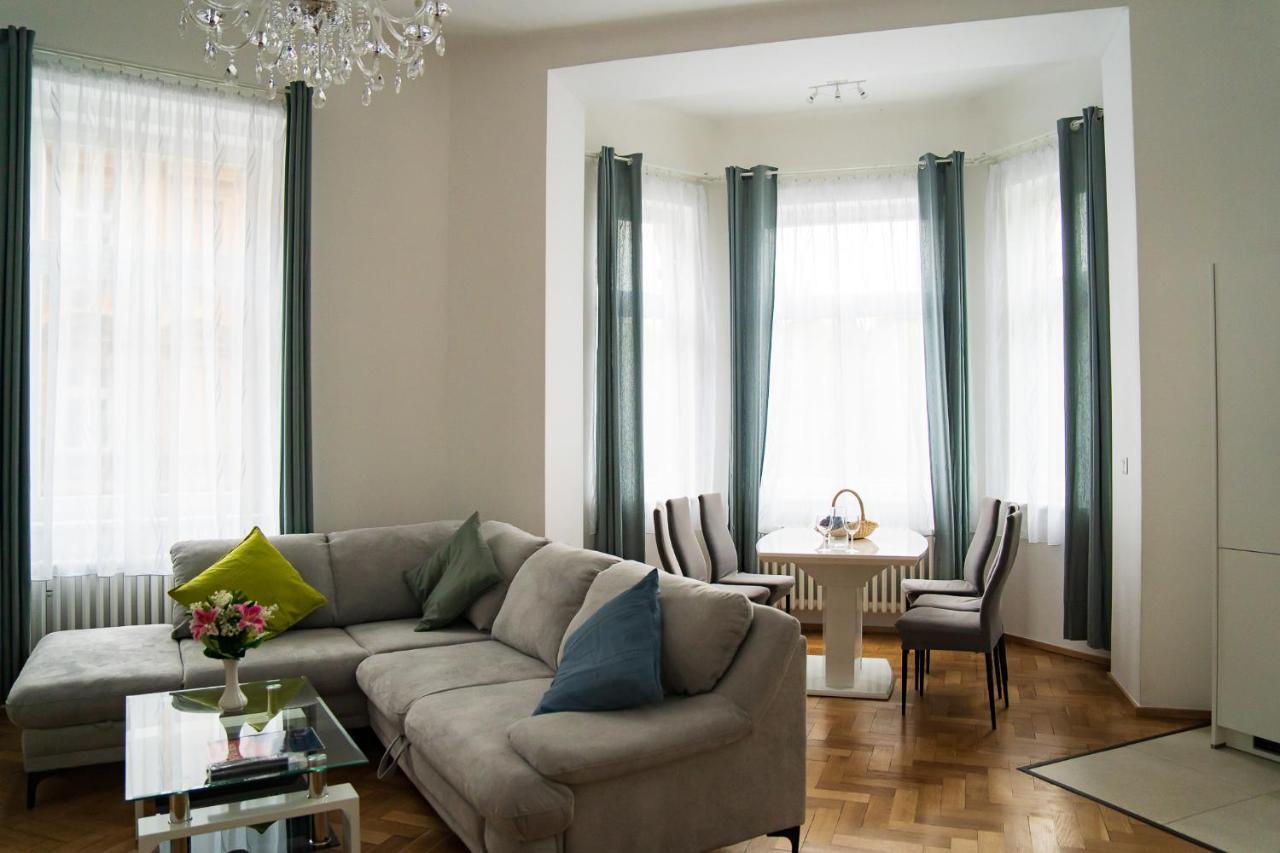 Top Class Apartments In Carlsbad Bulharska Street 卡罗维发利 外观 照片