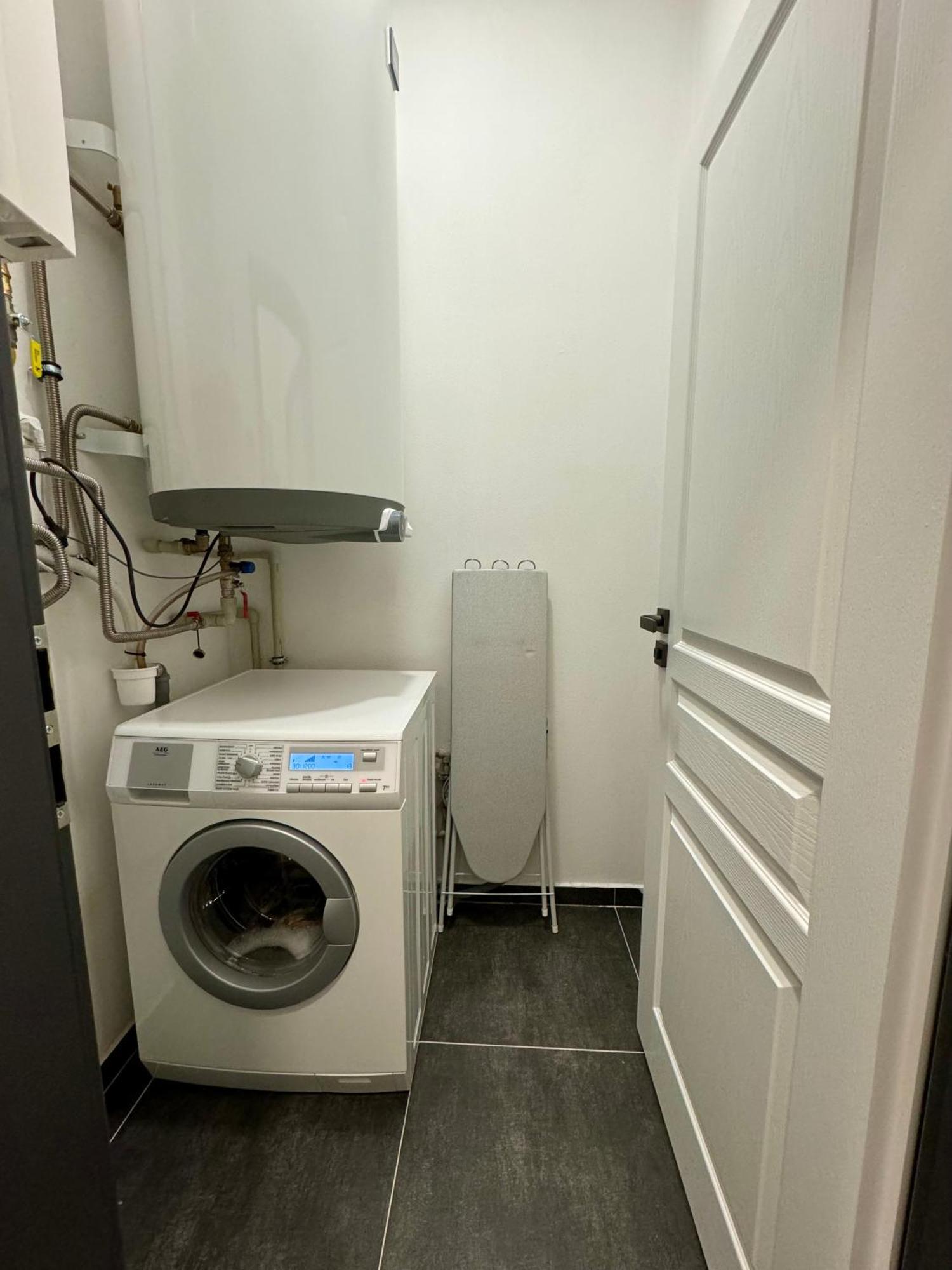 Top Class Apartments In Carlsbad Bulharska Street 卡罗维发利 外观 照片