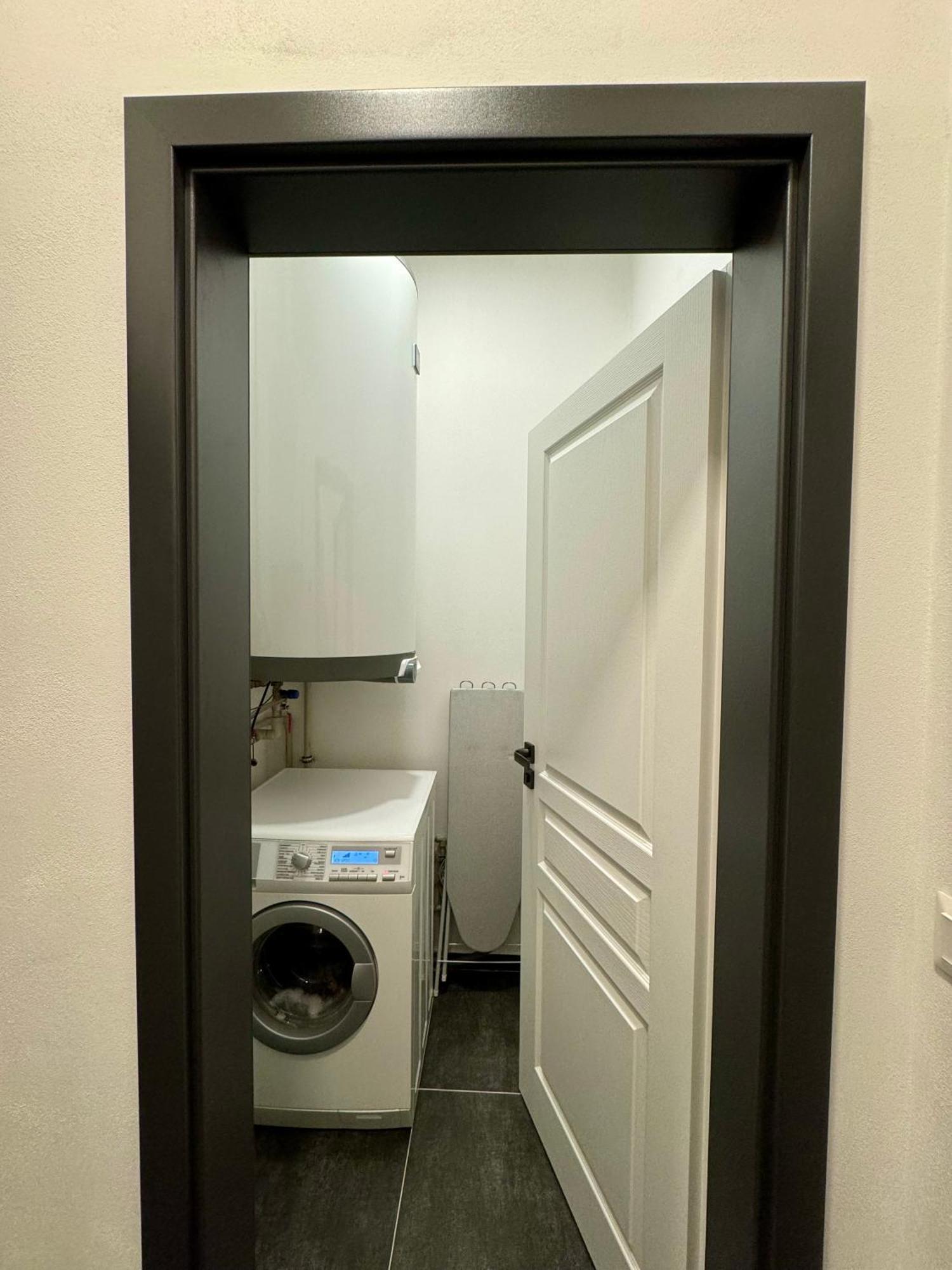 Top Class Apartments In Carlsbad Bulharska Street 卡罗维发利 外观 照片