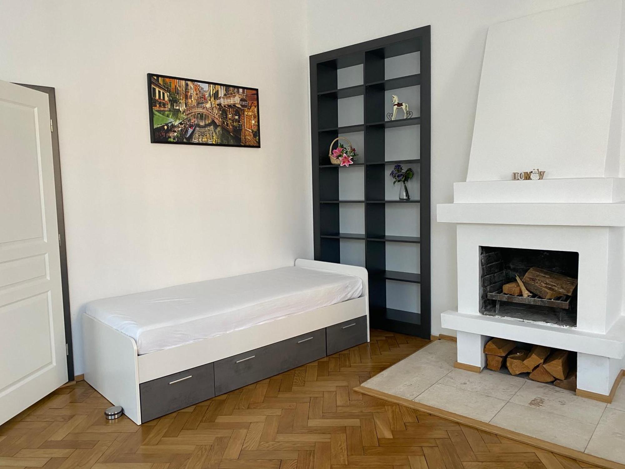Top Class Apartments In Carlsbad Bulharska Street 卡罗维发利 外观 照片