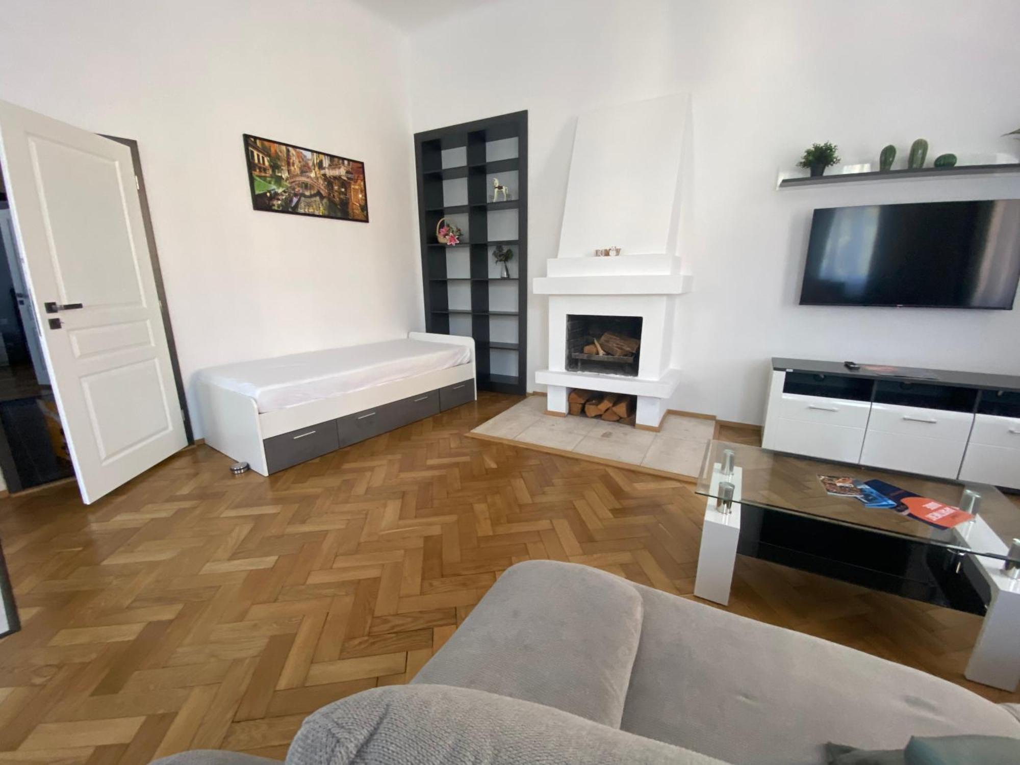 Top Class Apartments In Carlsbad Bulharska Street 卡罗维发利 外观 照片