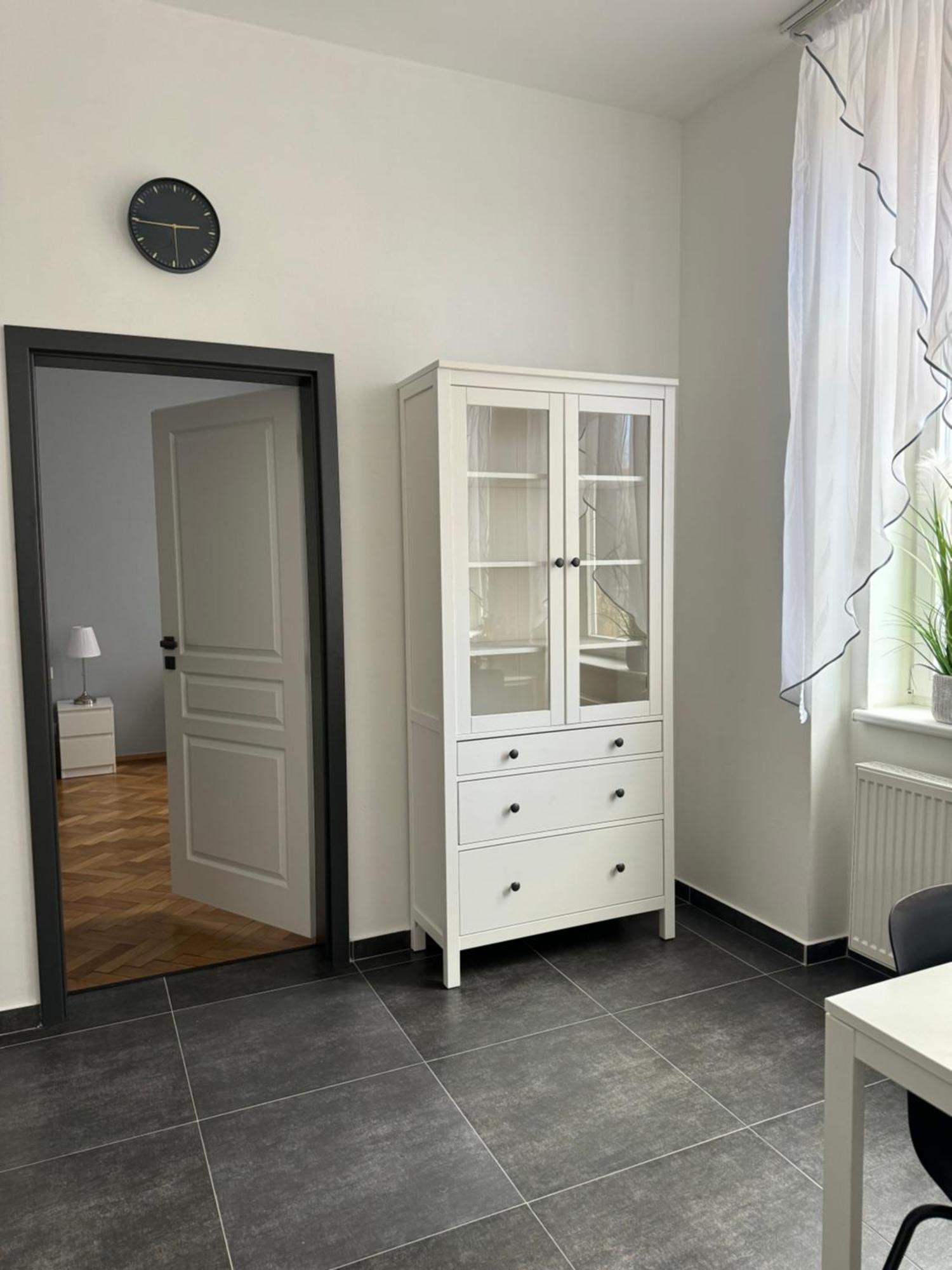 Top Class Apartments In Carlsbad Bulharska Street 卡罗维发利 外观 照片